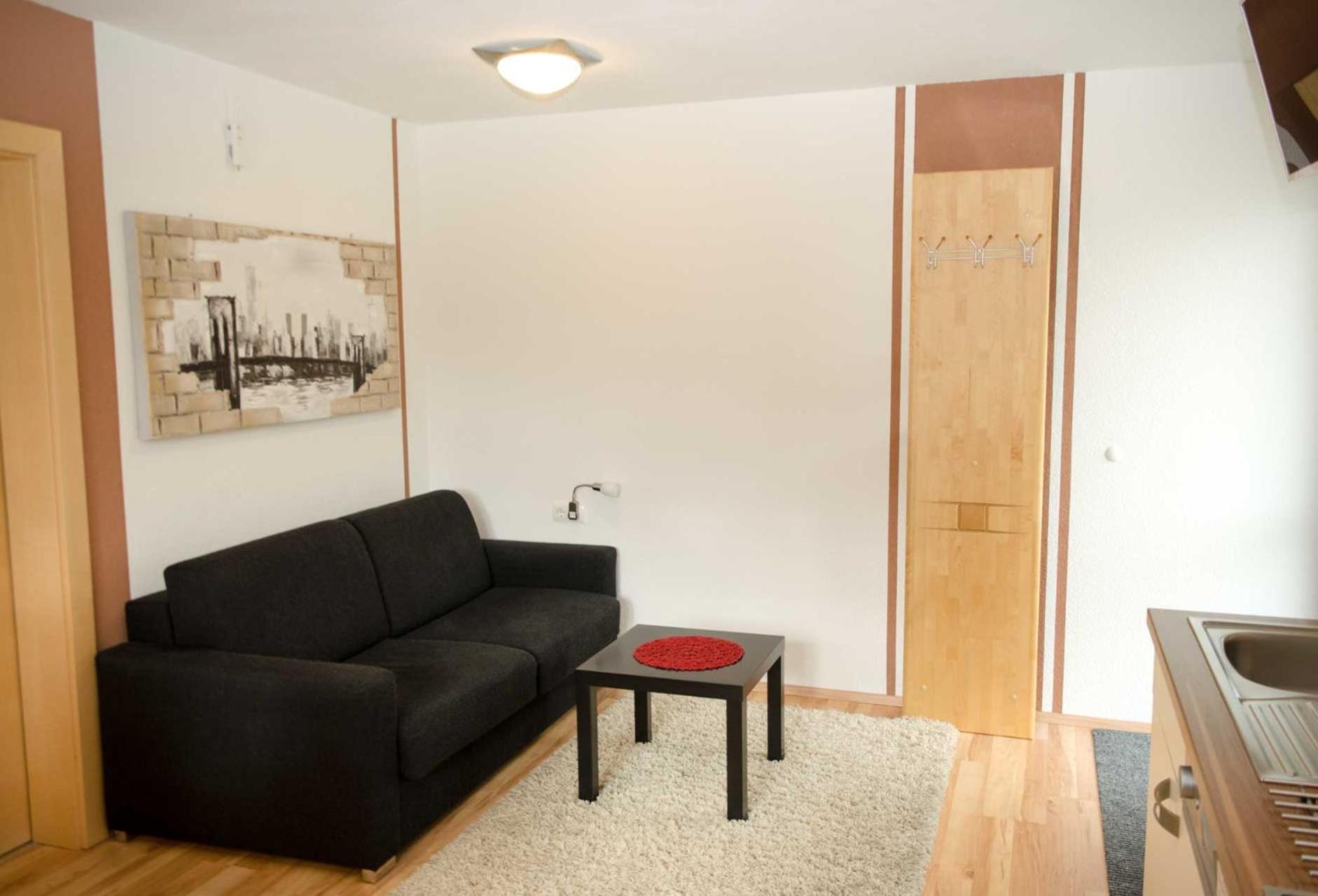 Haus Alpin Apartments ペットイ・アム・アールベルク エクステリア 写真