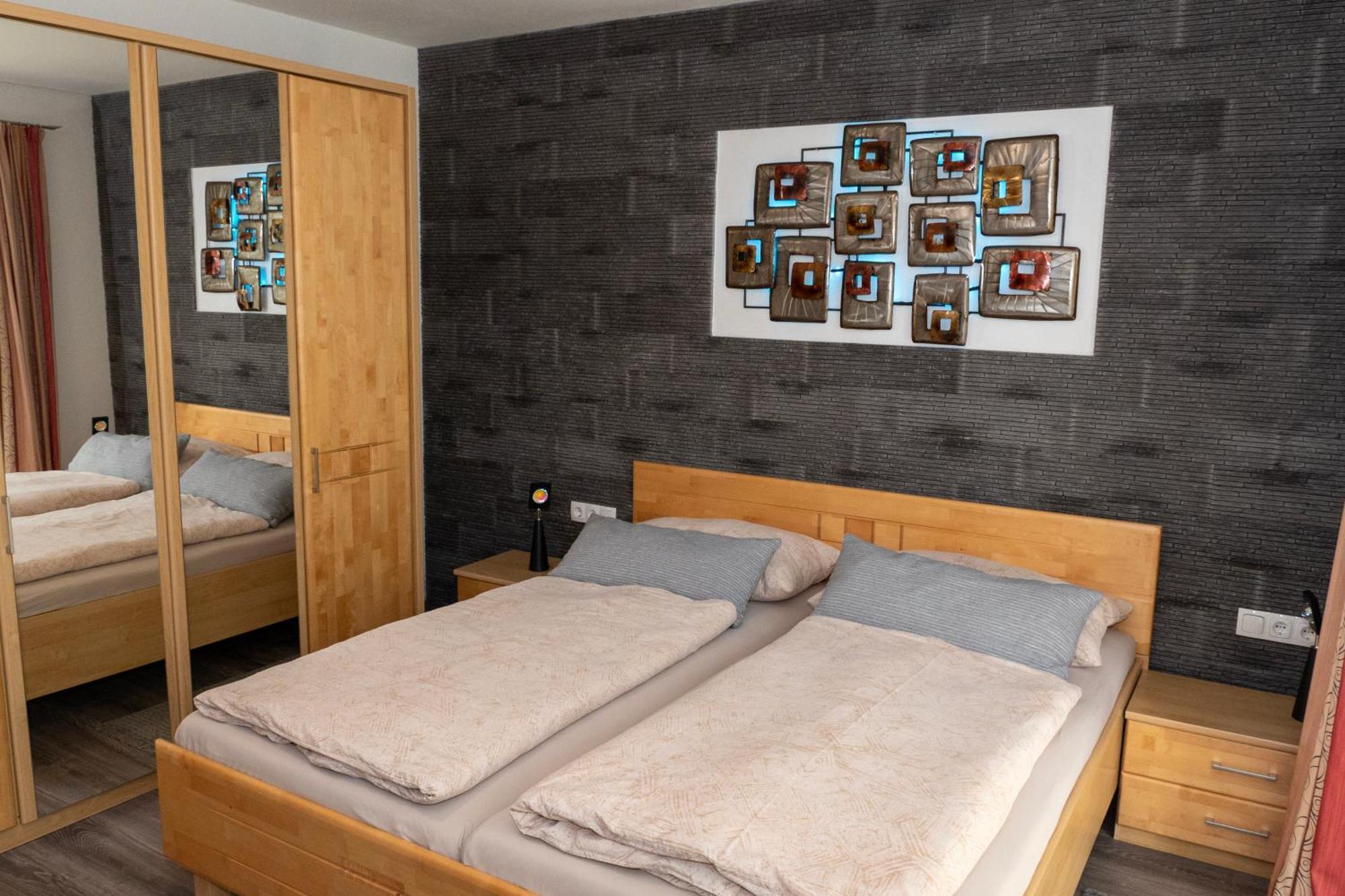 Haus Alpin Apartments ペットイ・アム・アールベルク エクステリア 写真