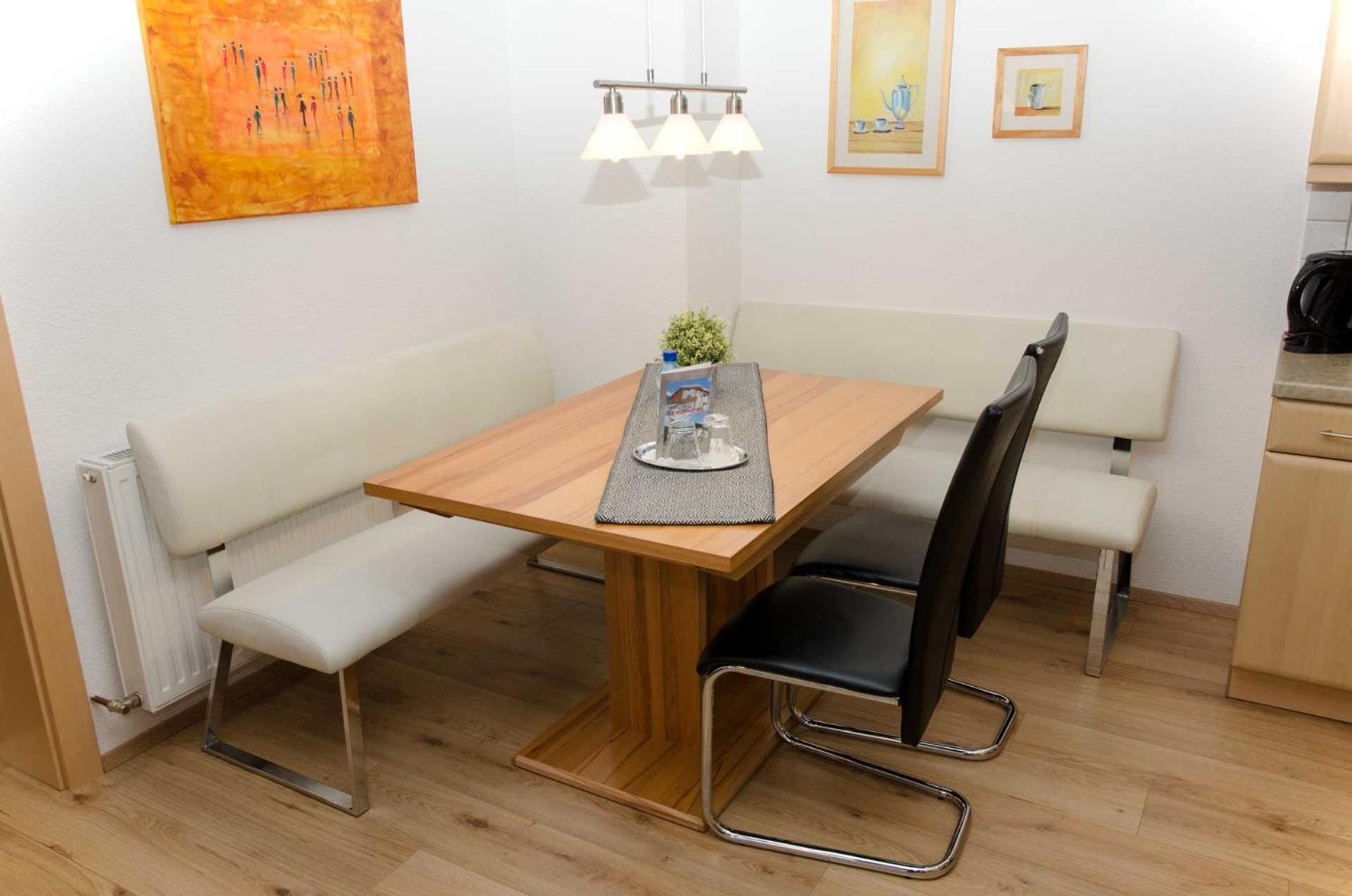 Haus Alpin Apartments ペットイ・アム・アールベルク エクステリア 写真